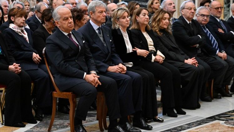 Cerca de 150 prefeitos estiveram presentes na audi&ecirc;ncia com o Papa.