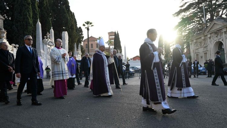 Pokornička procesija od crkve sv. Anselma do bazilike svete Sabine