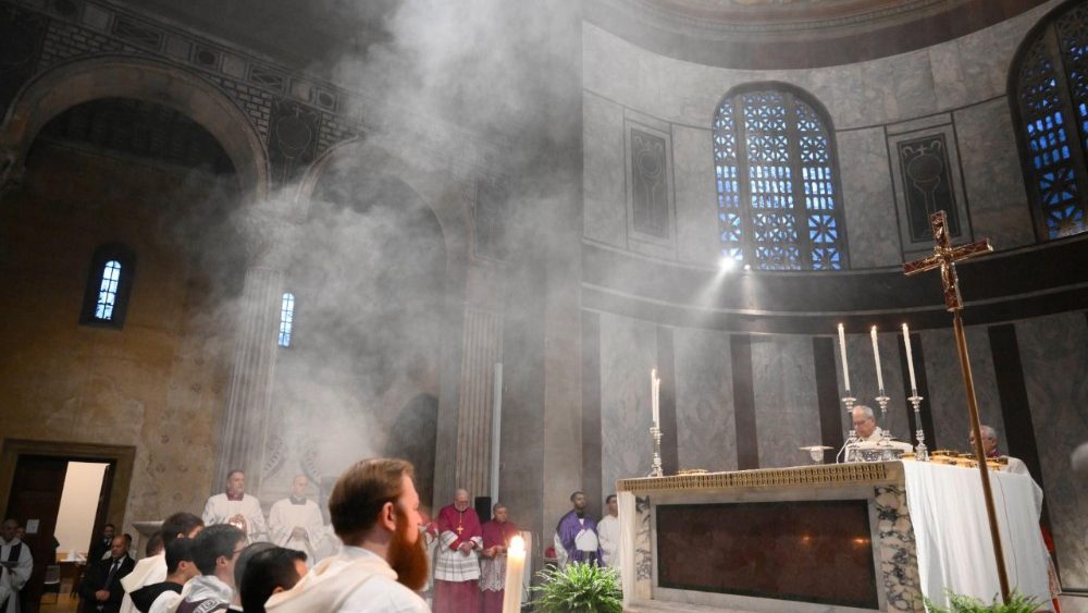 18.02.2026 E mërkura e Përhime– Statio dhe Mesha e Shenjtë 