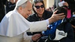 Tafakari Liturujia ya Neno la Mungu Dominika ya Nne Kipindi cha Kwaresima: Wanafunzi wake wakamuuliza Kristo Yesu ni nani aliyekuwa ametenda dhambi kiasi cha mtu yule kuzaliwa kipofu? 