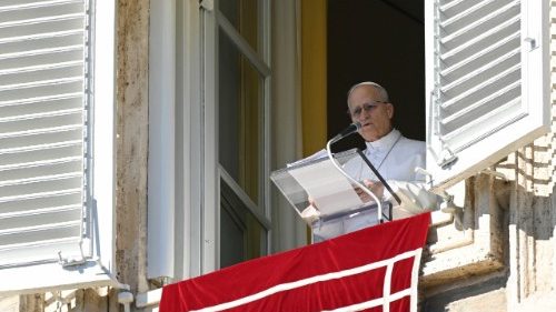 Папа: нехай замовкне зброя і припиняться руйнування в Україні