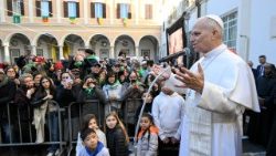 البابا يزور رعيّة قلب يسوع الأقدس في روما
