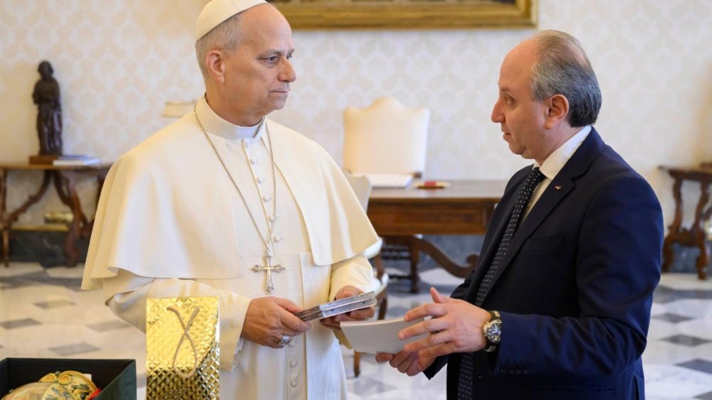 Leon al XIV-lea și președintele național italian al Mișcării în Duhul Sfânt, Giuseppe Contaldo