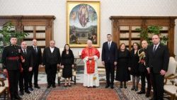 Popiežius priėmė Maltos prezidentę