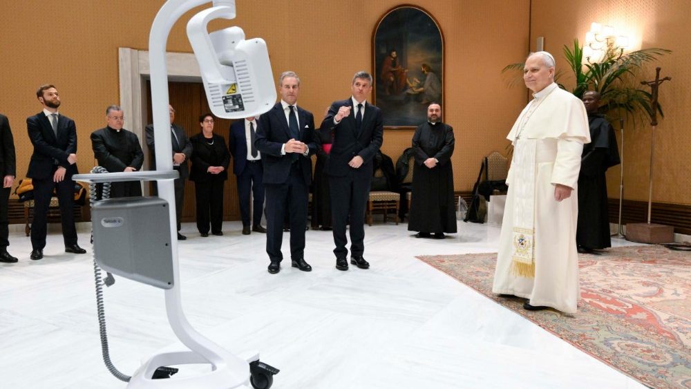 Аўдыенцыя для "Patrons of the World’s Children Hospital"