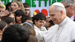 教皇レオ14世と子どもたちとの出会い　「奉献の聖マリア教会」訪問　2026年3月8日　ローマ、トッレヴェッキア