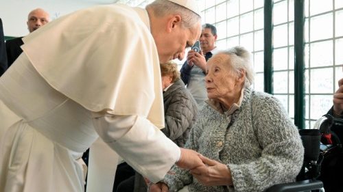 El Papa durante su visita pastoral a la parroquia de Santa Maria della Presentación