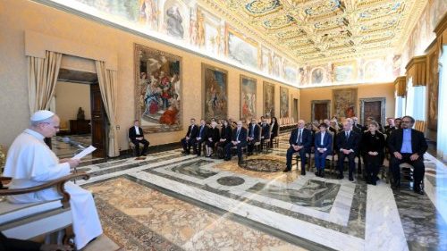 സാമ്പത്തിക വിദ്യാഭ്യാസ മേഖലകളിൽ "കത്തോലിക്കാ പ്രസ്ഥാനം" നൽകുന്ന സേവനങ്ങൾ തുടരുക: ലിയോ പതിനാലാമൻ പാപ്പാ