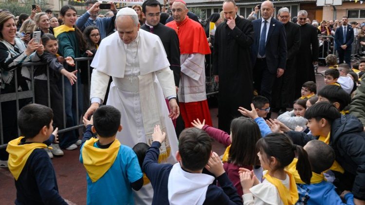 Il Papa con i bambini