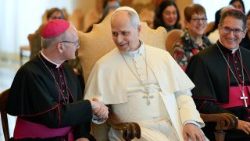 Bei der Begegnung an diesem Montag im Vatikan