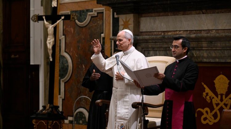 2026.03.16 Membri della Redazione del TG2 della RAI, in occasione dei 50 anni di fondazione, con i Familiari