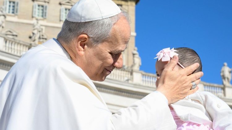 Papa Le&atilde;o XIV durante a Audi&ecirc;ncia Geral