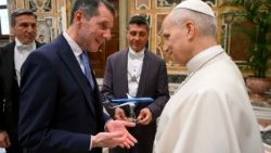 La Leon al XIV-lea, personalul și conducerea ITA Airways - Lufthansa