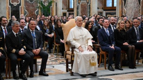 Đức Thánh Cha Lêô XIV gặp gỡ các đại diện hãng hàng không ITA Airways và Tập đoàn Lufthansa