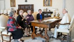 Das Präsidium der US-amerikanischen Ordensoberinnenvereinigung "Leadership Conference of Women Religious" bei Papst Leo