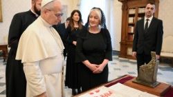 Papa Lav XIV. i predsjedateljica Vijeća ministara Bosne i Hercegovine Borjana Krišto