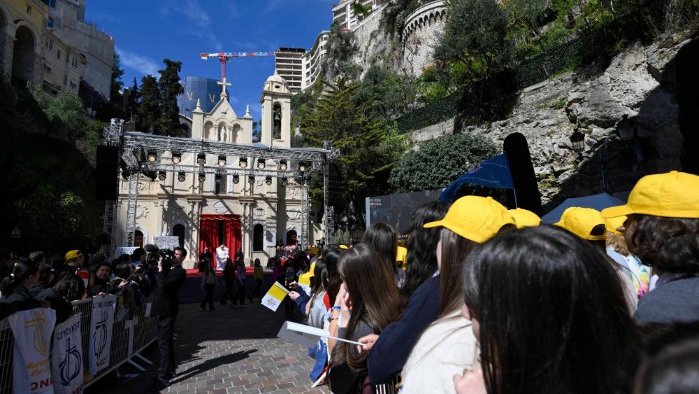 2026.03.28 2026.03.28 Incontro con i giovani e i catecumeni - Viaggio Apostolico nel Principato di Monaco