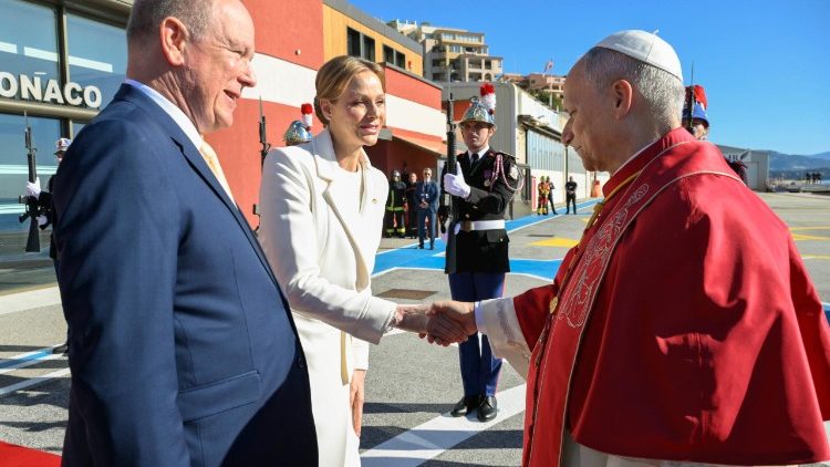 Makaribisho kutoka kwa Wafalme wa Monaco