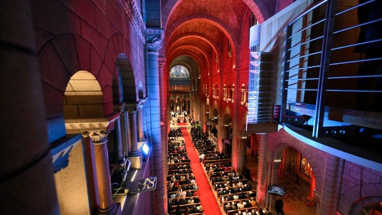 O encontro foi realizado na Catedral da Imaculada Concei&ccedil;&atilde;o