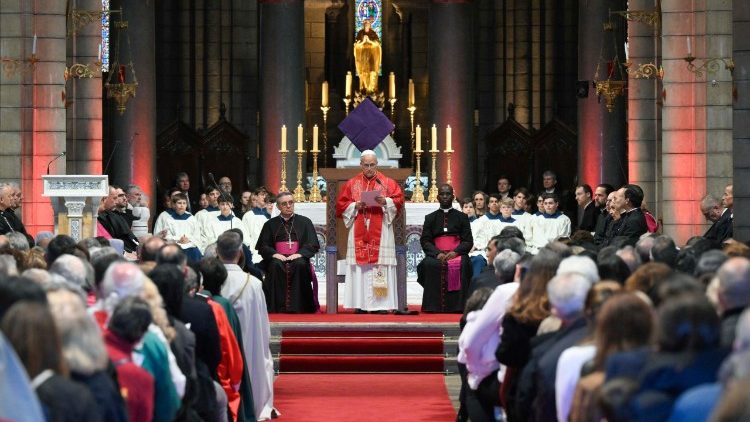 No encontro com a comunidade cat&oacute;lica, o segundo discurso do Papa na viagem apost&oacute;lica