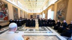 Der Papst und seine Gäste