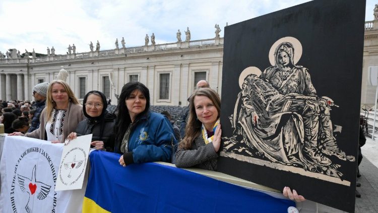 В очікуванні на загальну аудієнцію з Папою Левом XIV