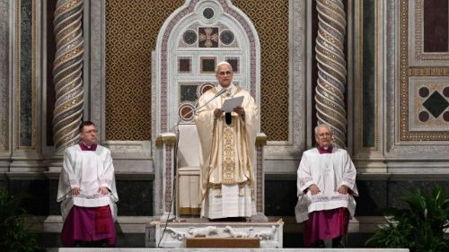 Abendmahlsmesse im Lateran: Aufruf zu Demut und N&auml;chstenliebe