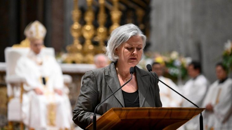 La lunga Liturgia della Parola