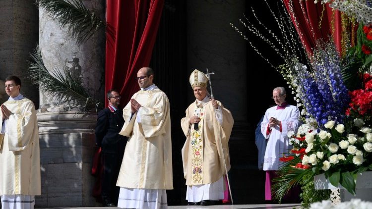 Papa Le&atilde;o XIV presidiu sua primeira Missa de P&aacute;scoa