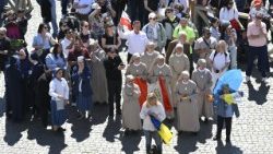 Hodočasnici na Trgu svetoga Petra