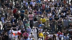 Piazza San Pietro vista dal Colonnato, 6. dubna 2026