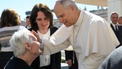 Påve Leo XIV under den allmänna audiensen 