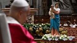 البابا: لكل فرد منا مكانه في فسيفساء السلام!