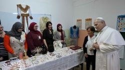 البابا يزور مركز الاستقبال والصداقة للراهبات الأغسطينيات المرسلات في باب الواد ١٣ نيسان أبريل ٢٠٢٦