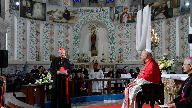 Bazilika Panny Marie, Pan&iacute; Afriky - kardin&aacute;l Vesco zdrav&iacute; papeže Lva