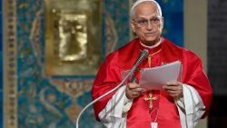 Stretnutie s katolíkmi v Alžírsku