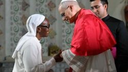 2026.04.13 Viaggio Apostolico in Algeria - Incontro con la ComunitÃ  algerina