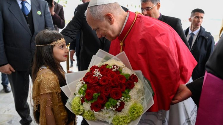 Đức Th&aacute;nh Cha bắt đầu viếng thăm 4 nước ch&acirc;u Phi