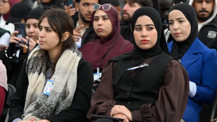 Papież podkreślił, że świat potrzebuje „mężczyzn i kobiet pełnych wiary, spragnionych sprawiedliwości i jedności”