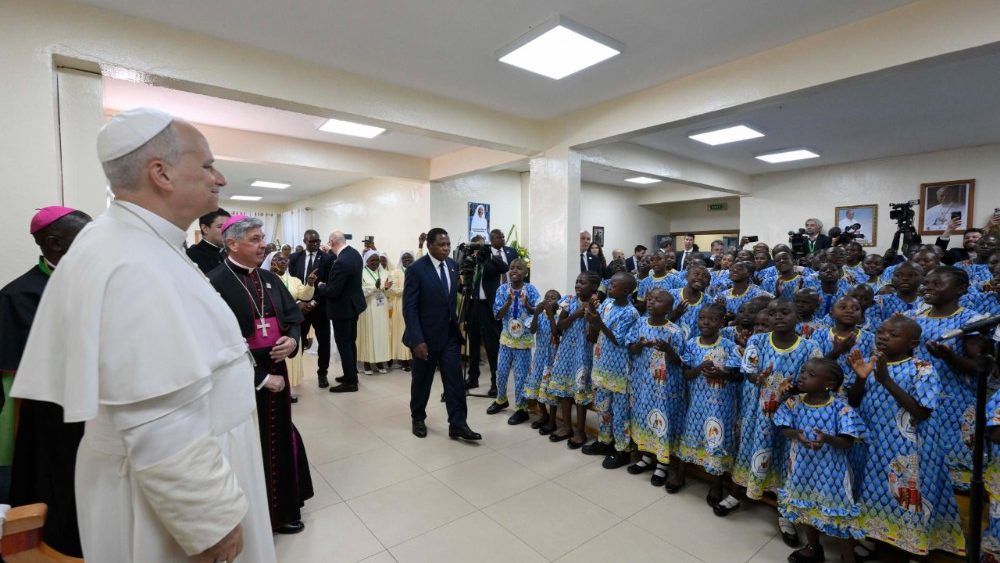 Návštěva sirotčince Ngul Zamba, 15. 4. 2026