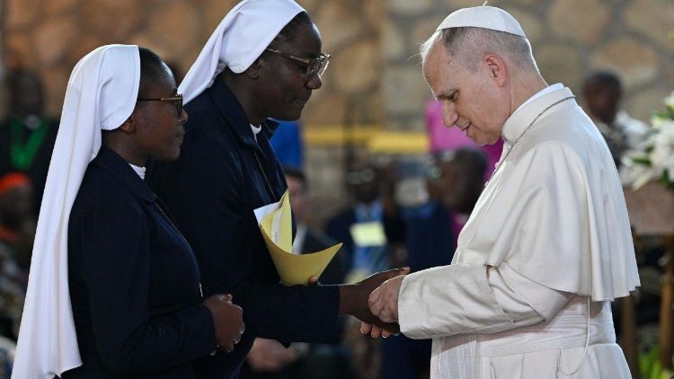 Entre os testemunhos ao Papa, Ir. Carine e Ir. Mediatrix, as duas sequestradas em 2025