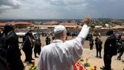 2026.04.16 Viaggio Apostolico in Camerun - Incontro per la pace con la ComunitÃ  di Bamenda