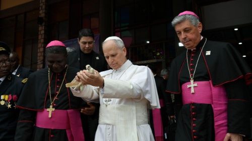 El Papa en Bamenda: No nos cansemos de trabajar por la paz