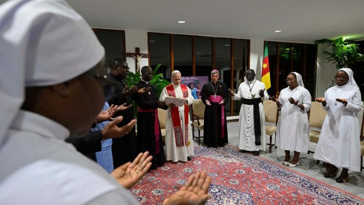 Setkání s představiteli řeholníků a řeholnic na nunciatuře v Yaoundé, 17. dubna 2026