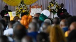 2026.04.17 Viaggio Apostolico in Camerun - UniversitÃ  cattolica dellâ  Africa centrale