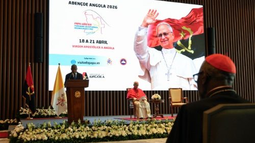 Papst verurteilt in Angola die Ausbeutung Afrikas