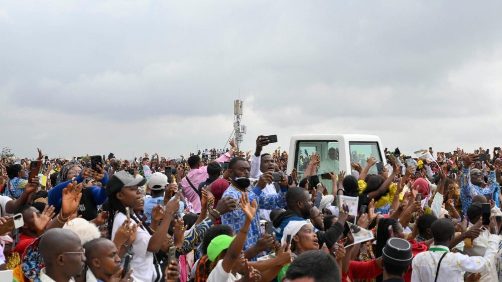 Mše na letišti Yaoundé-Ville, 18. 4. 2026