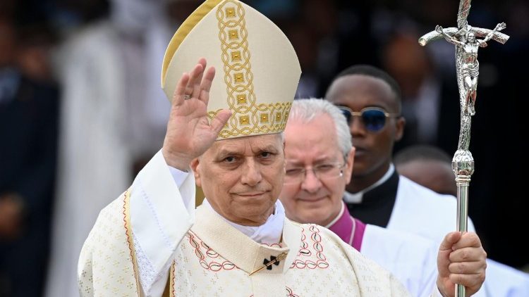 Mše svat&aacute; na letišti Yaound&eacute;-Ville, 18. 4. 2026