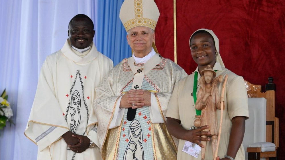 Mše na letišti Yaoundé-Ville, 18. 4. 2026