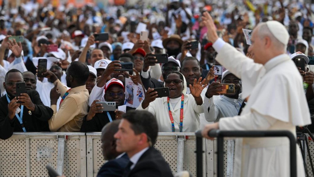 Pozdravení věřících shromážděných k modlitbě svatého růžence, 19. 4. 2026